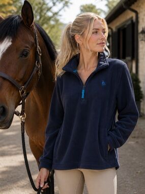 Toggi Women's Navy Blue Half-Zip Jacket
